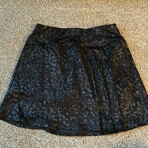 Women’s pleated tennis/golf skort